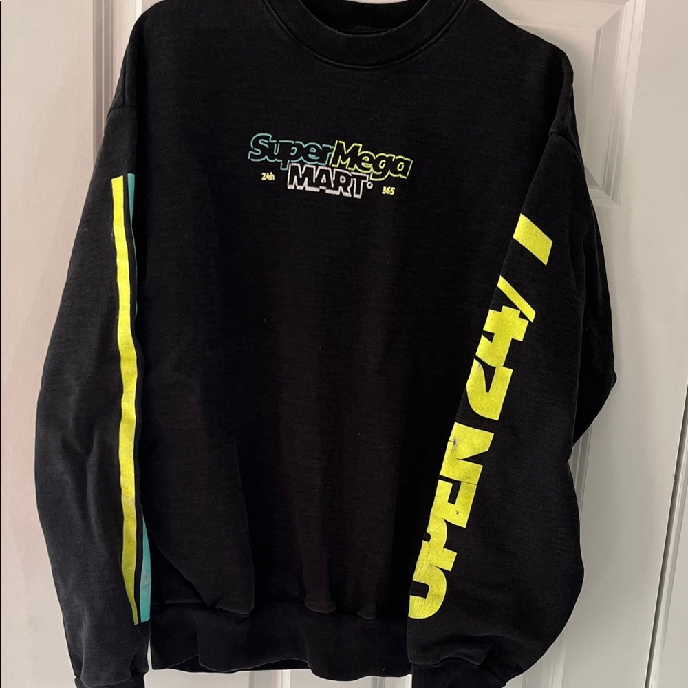 Super Mega Mart Black Sweatshirt Large